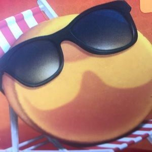 Meet your Posher, Ellen